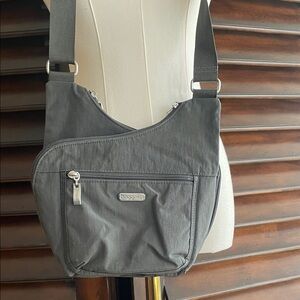 Baggallini Charcoal Grey Criss Cross Crossbody Messenger Bag